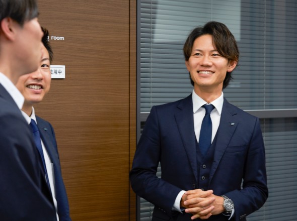 ディーラー営業とは
